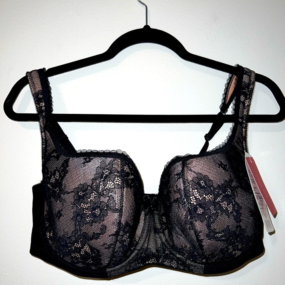 Rosme Lingerie Balconette Bra Collection
"Eliza" Black Lace Underwire Mesh Back